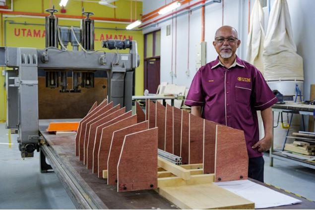 PROF. DR. OMAR YAAKOB From Malaysia’s Shores to Global Recognition